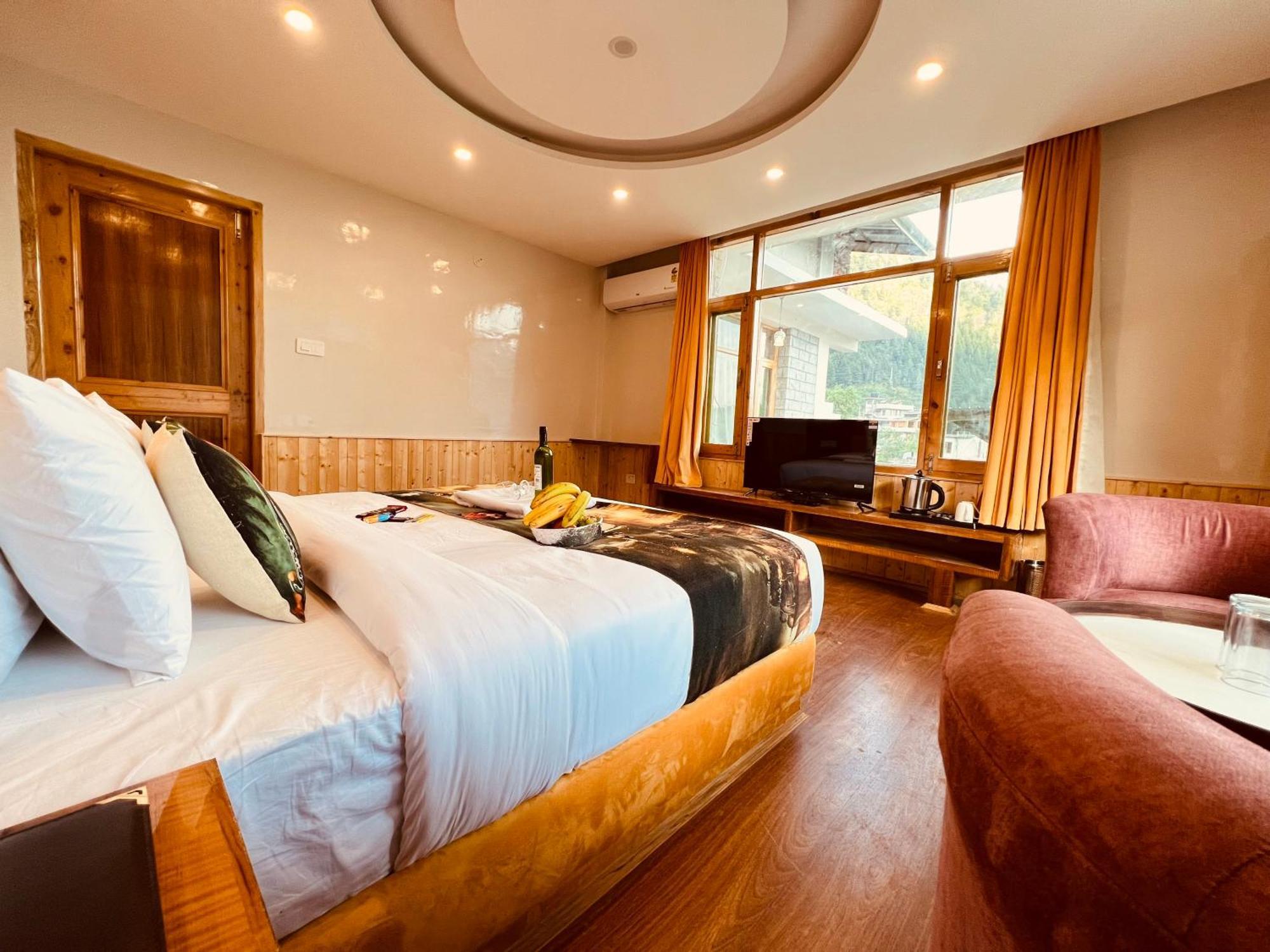 Hill River Resort By West Western Manali  Exterior photo