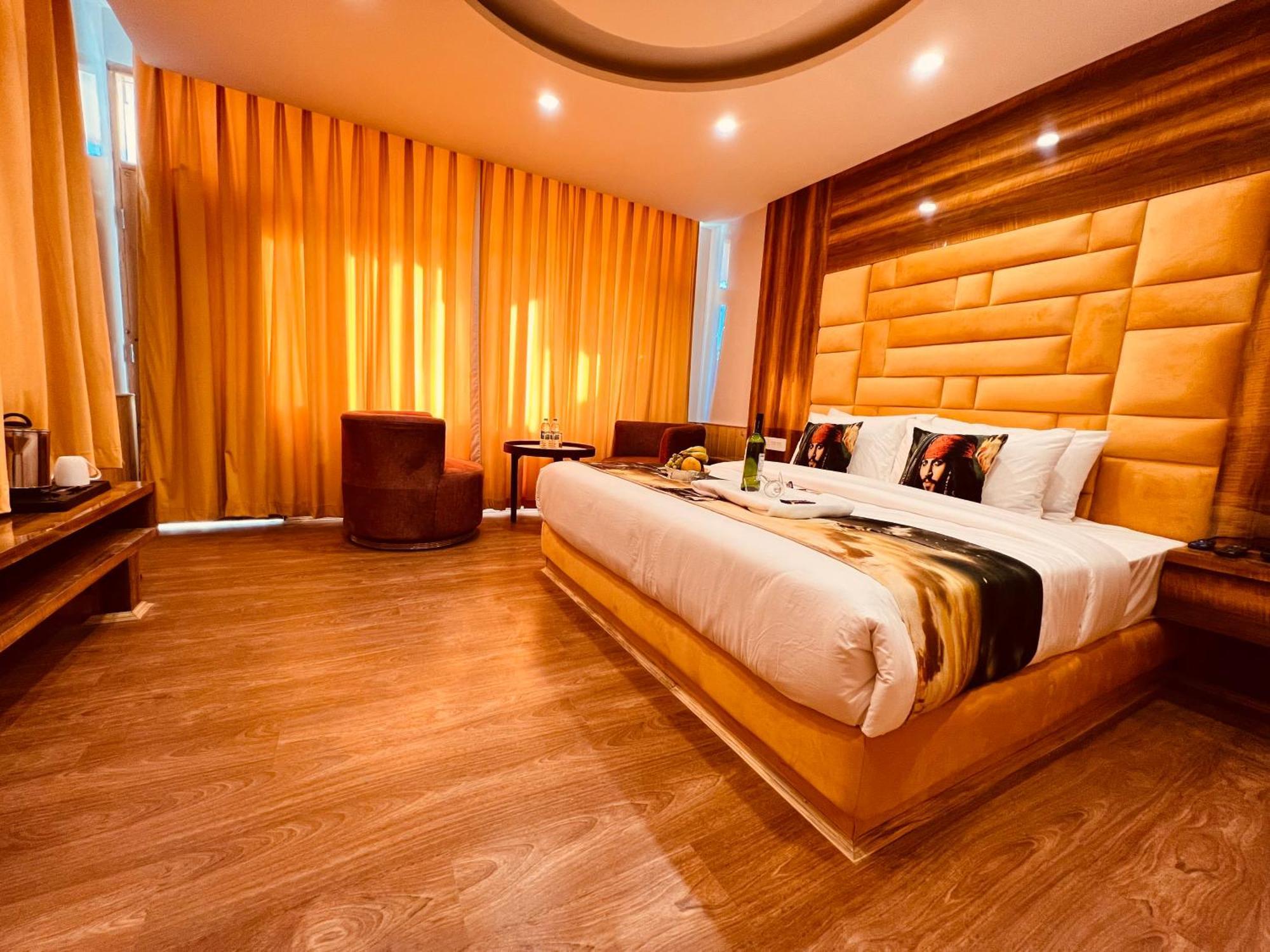 Hill River Resort By West Western Manali  Exterior photo