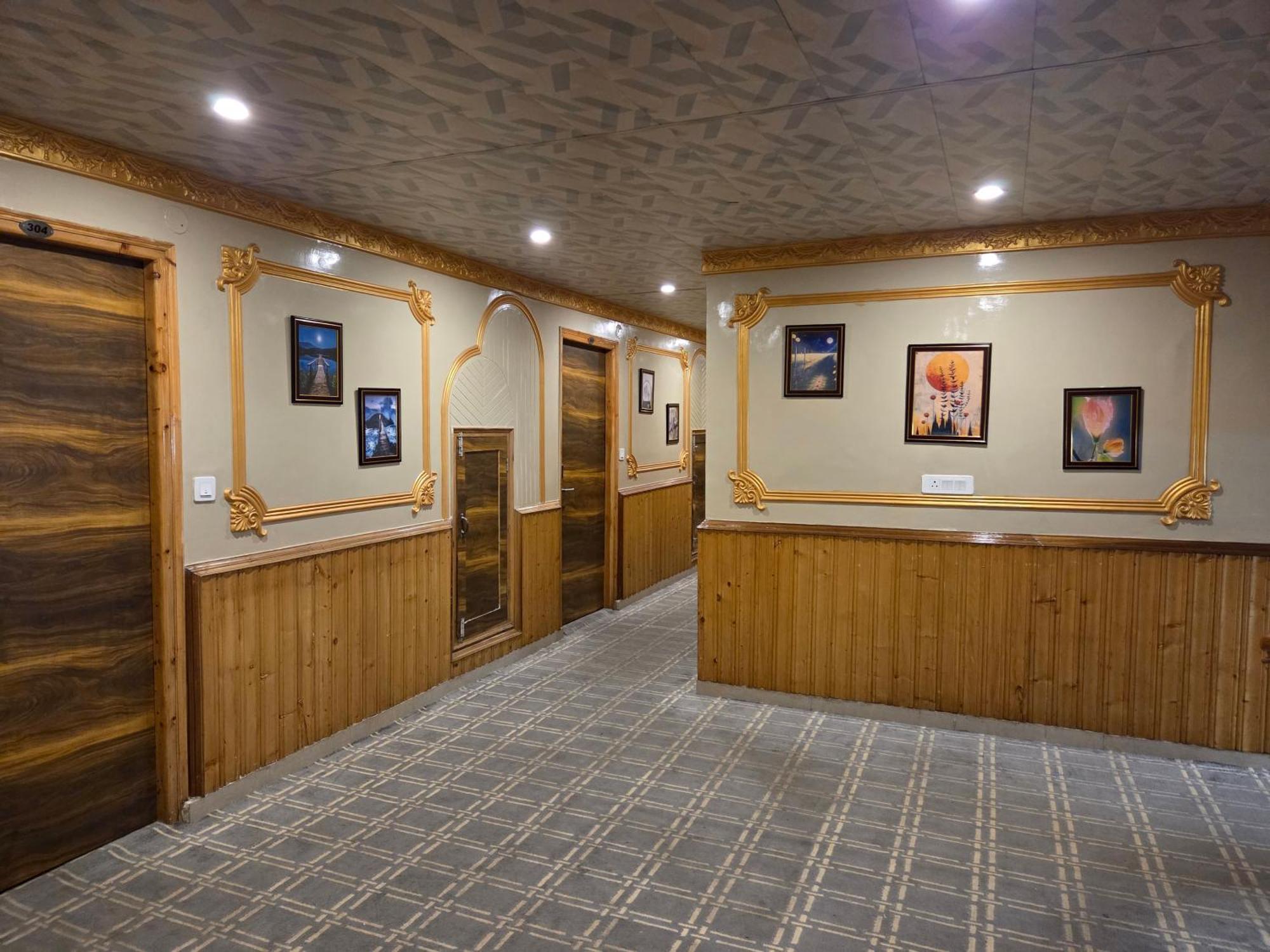 Hill River Resort By West Western Manali  Exterior photo