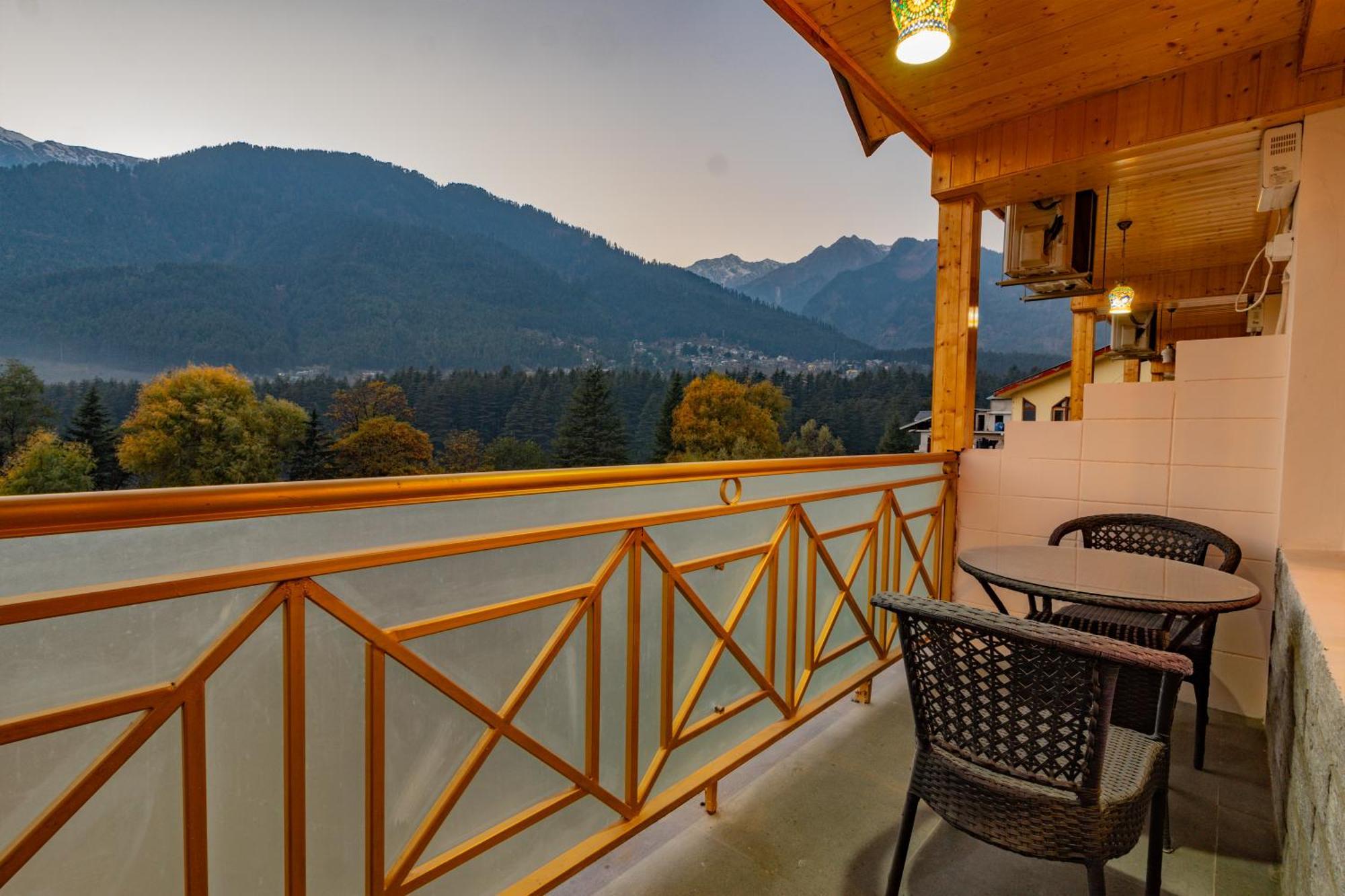 Hill River Resort By West Western Manali  Exterior photo